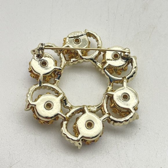 Vintage Kramer Brooch Circular Lavender Aurora Borealis Rhinestones Gold Tone - Picture 5 of 7